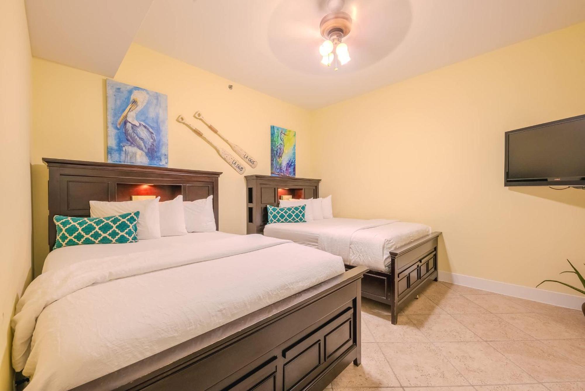 1801 Sapphire Beachfront 3 Bedroom