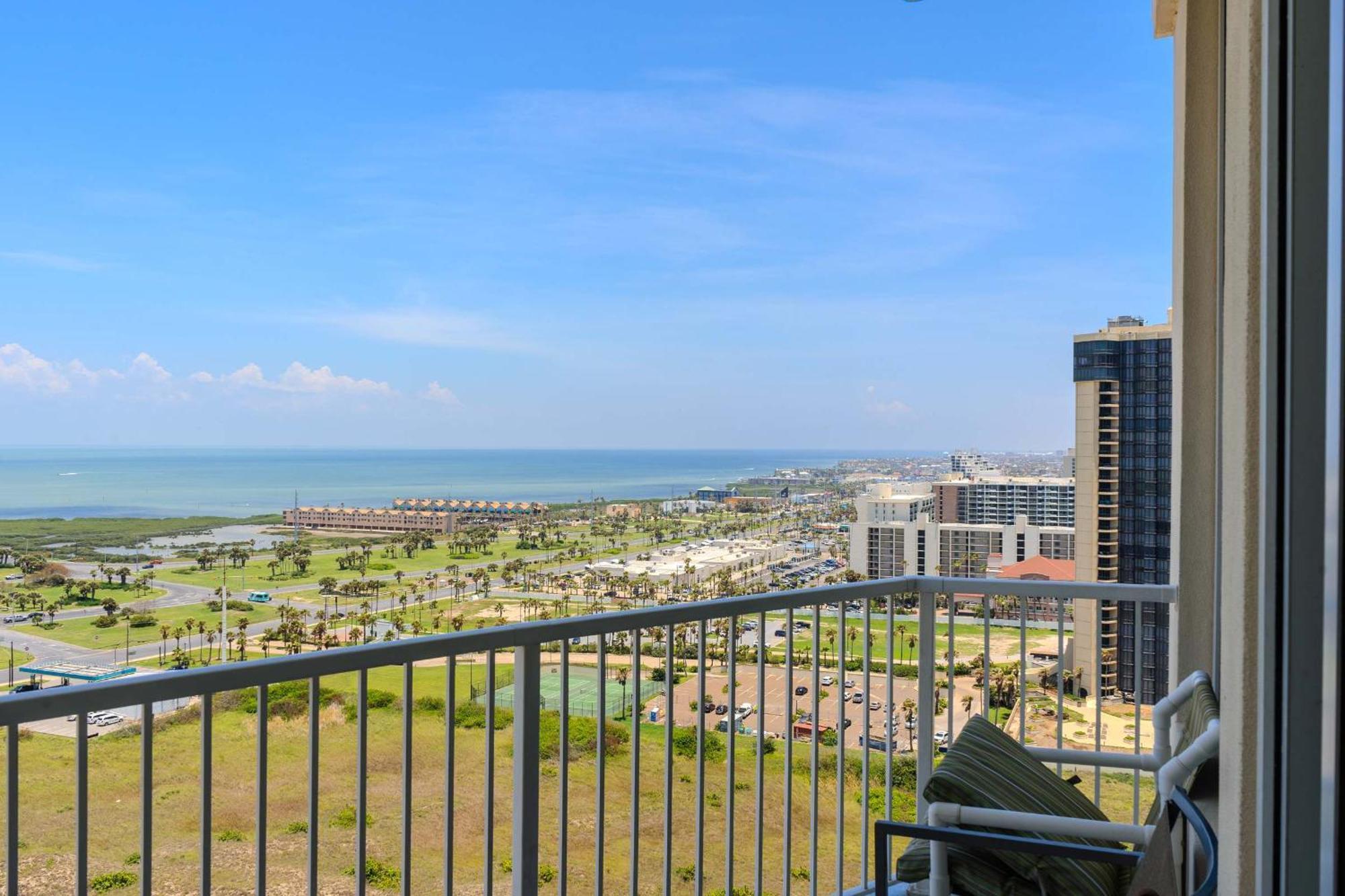 Appartement 1801 Sapphire Beachfront 3 Bedroom *