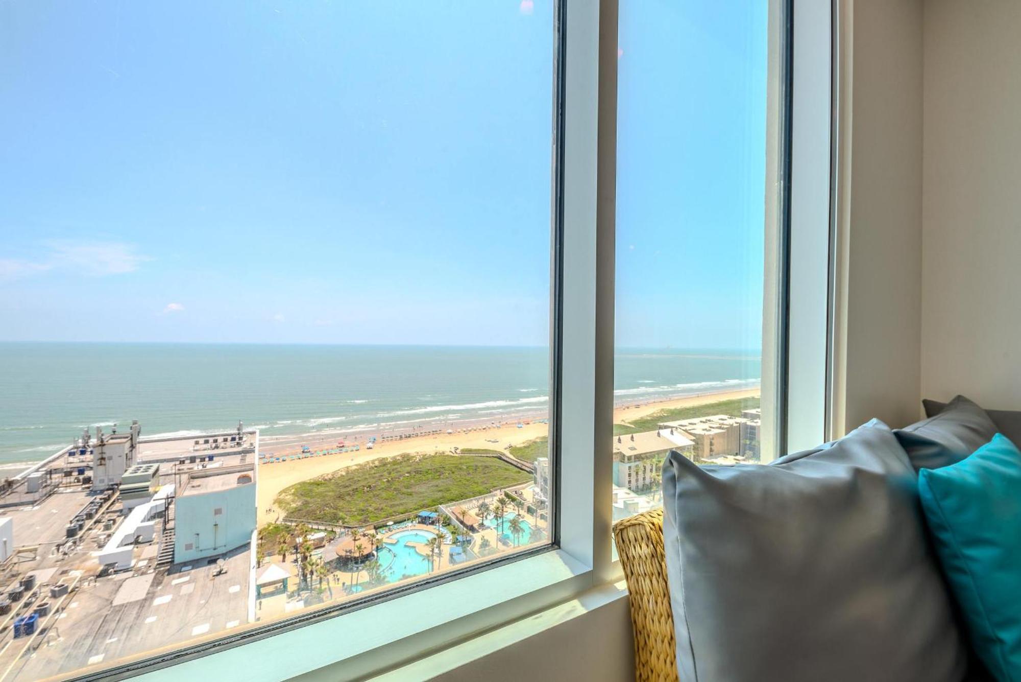 Appartement 1801 Sapphire Beachfront 3 Bedroom *