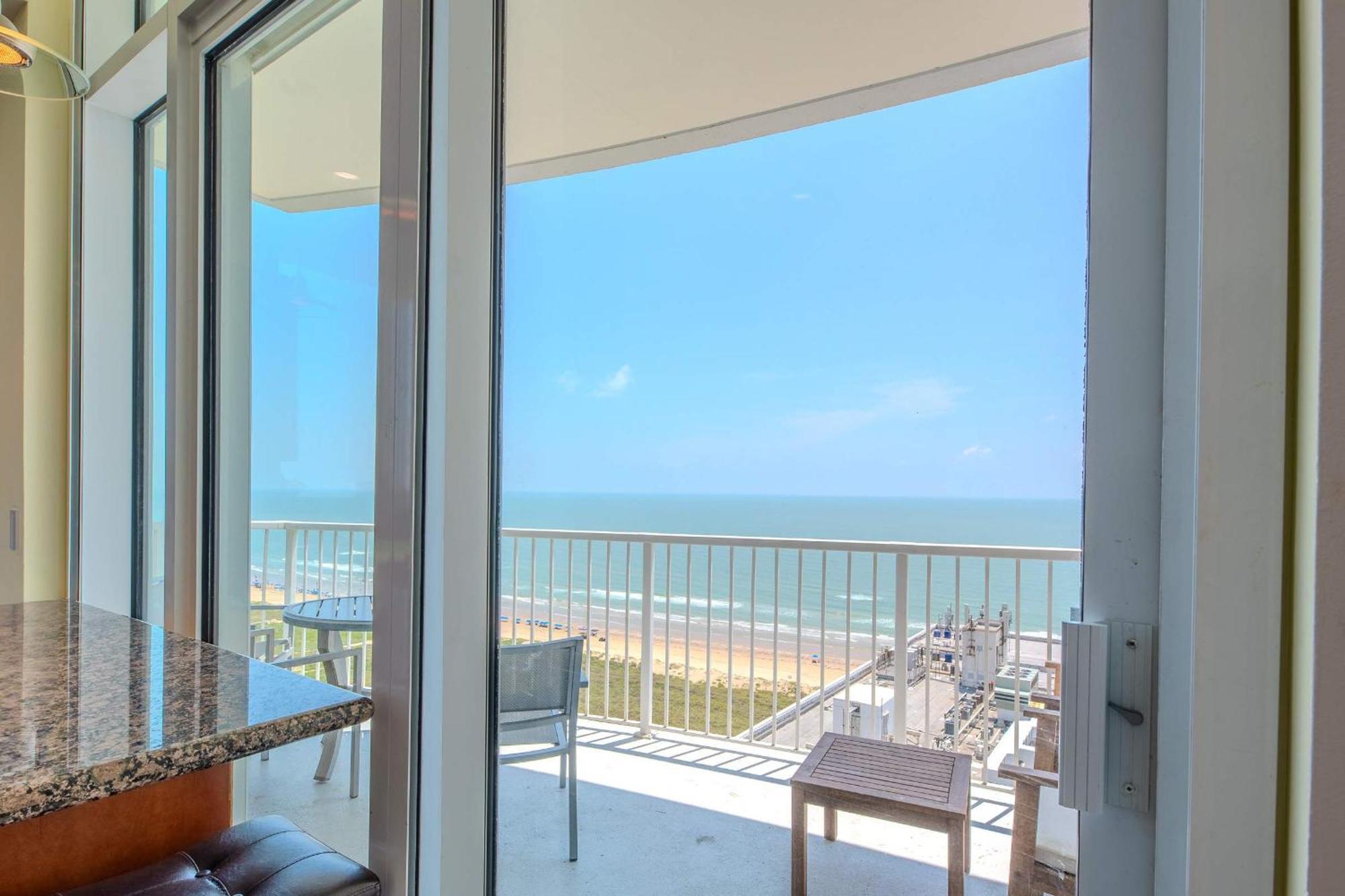 Appartement 1801 Sapphire Beachfront 3 Bedroom